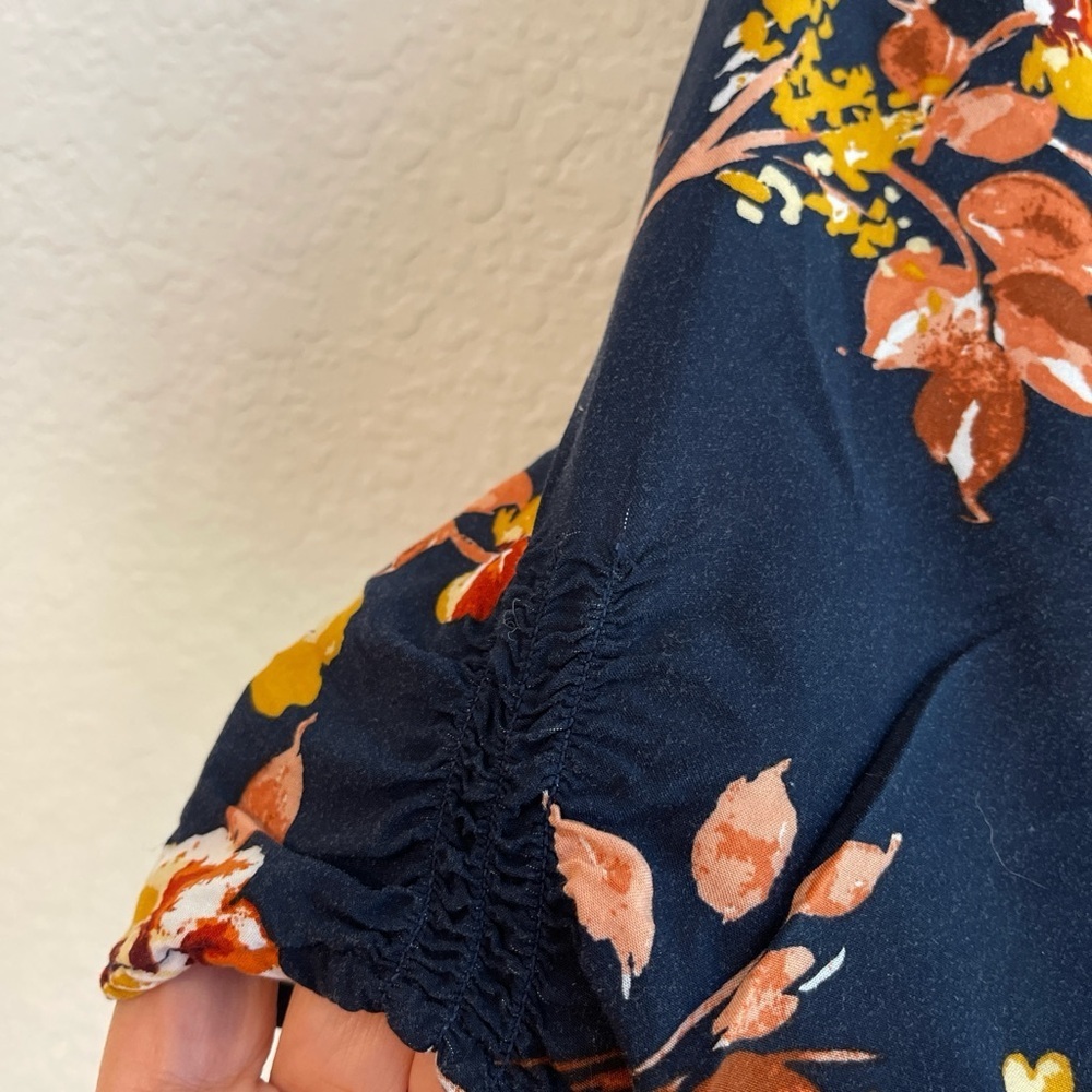 Isabel Maternity Floral Maxi Dress - Picture 5 of 7